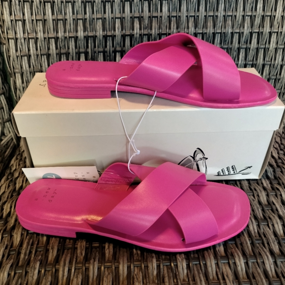 A New Day Lennon Pink Crossband Slide Sandals Size 7 1/2